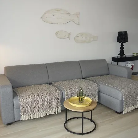 Les Jardins De By Interhome *